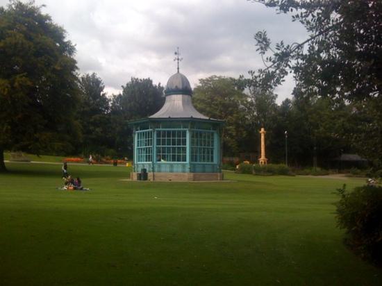 Sheffield Bandstand Profile Pic