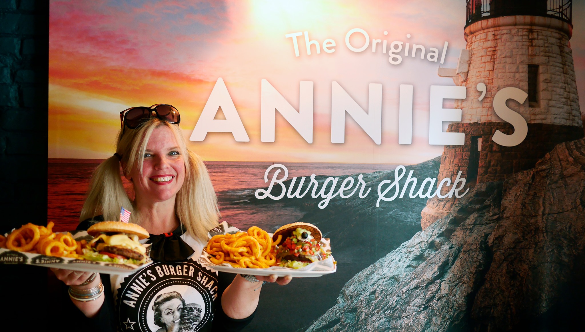 Annie's Burger Shack Profile Pic